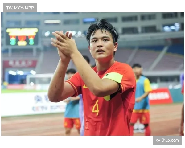 陈哲宣红牌罚下 天津津门虎球员情绪失控